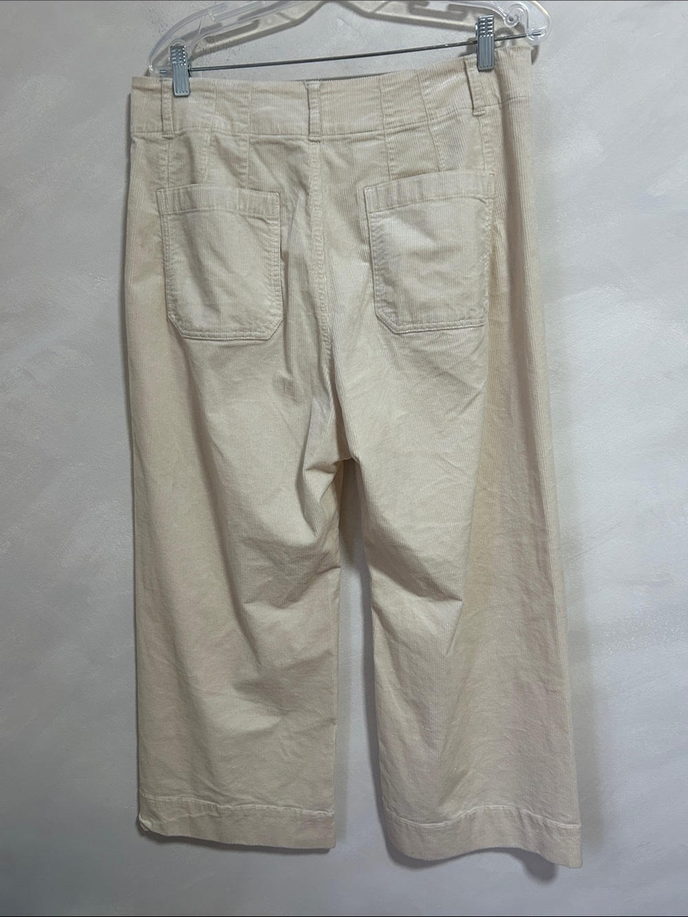 8 Items For Only $30 Cropped Wide-Leg Cream Pants - Women's - Picture 7 of 11